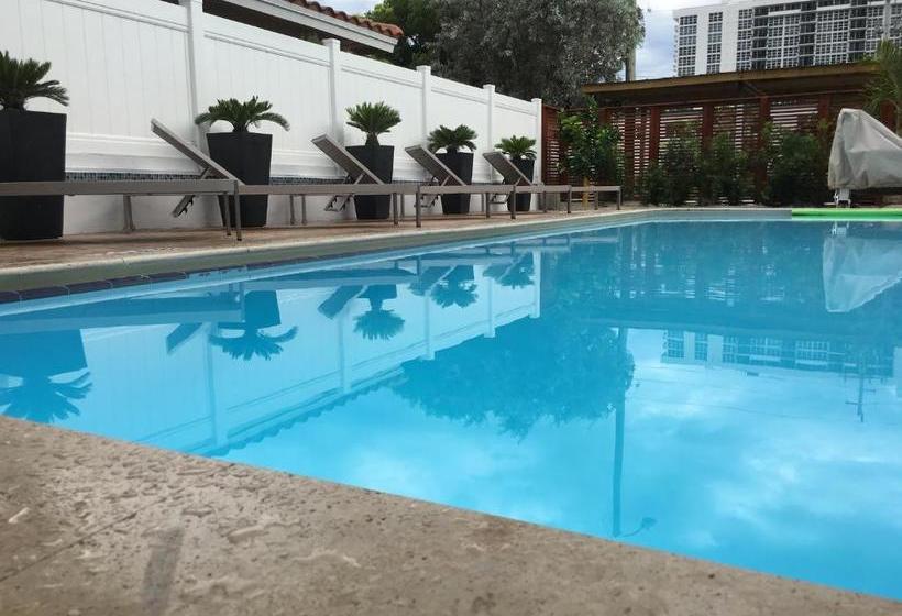 Wave Beach Vacation Rentals