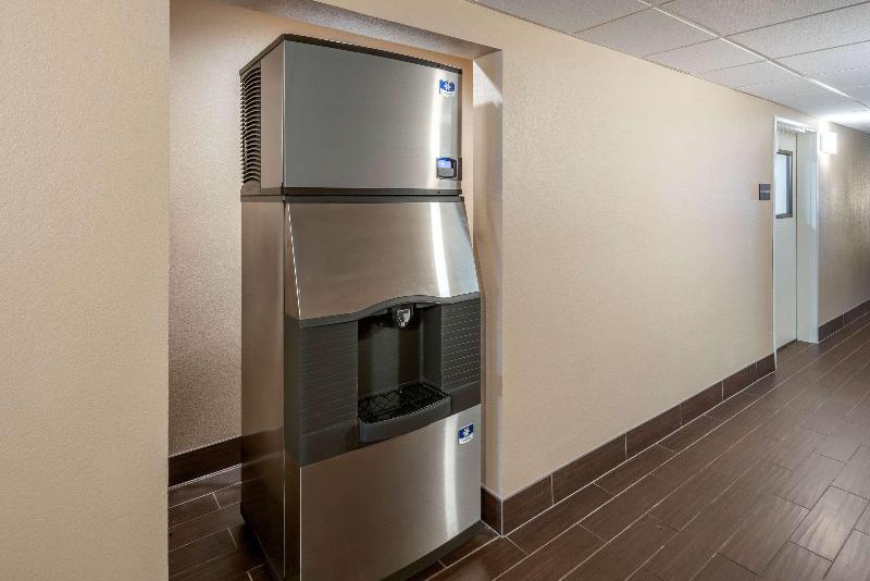 בית מלון כפרי Mainstay Suites Coeur D Alene