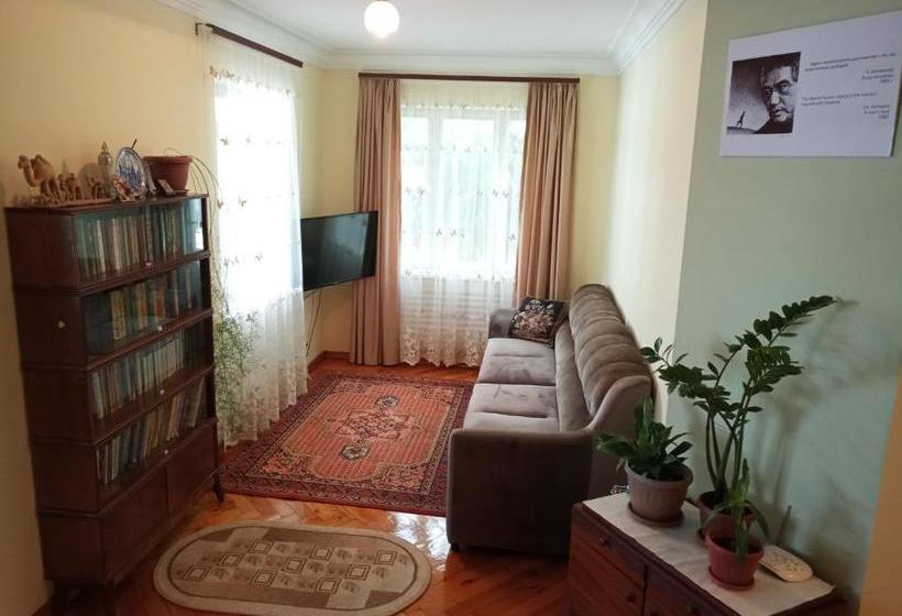 پانسیون Guest House Aziza