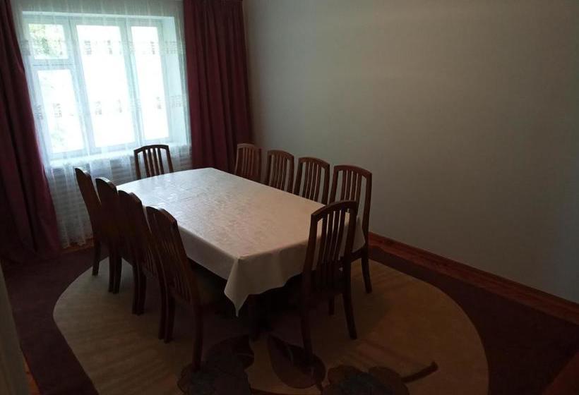 پانسیون Guest House Aziza