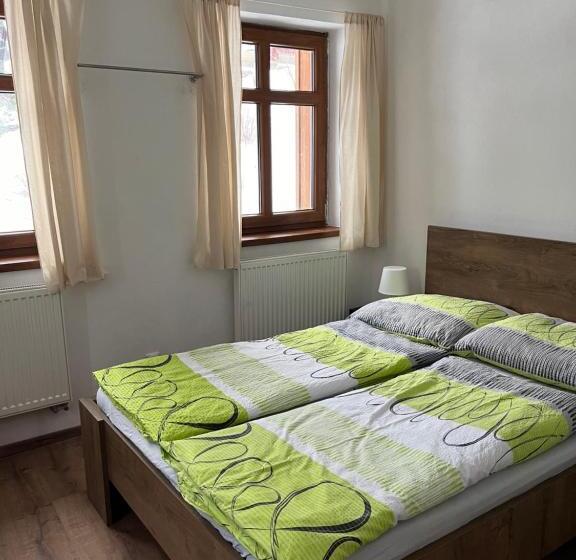 پانسیون Chalupa U Josefa