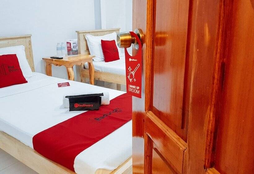 ユースホステル Reddoorz Near Ramiro Community Hospital