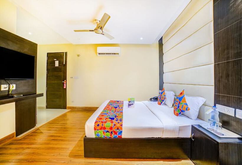 Fabhotel Diamond Zirakpur