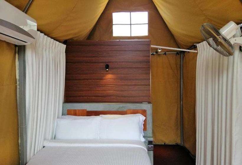 ホテル Asgiriya Ashram Bhoomi