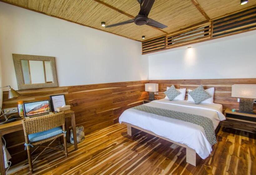 Отель Bayview Gardens