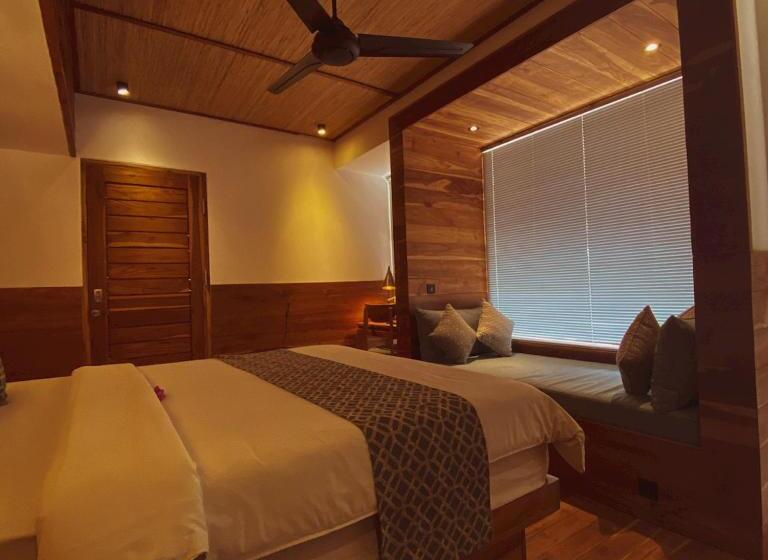 Отель Bayview Gardens