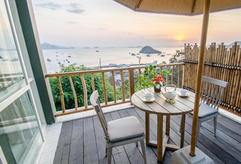 Отель Bayview Gardens