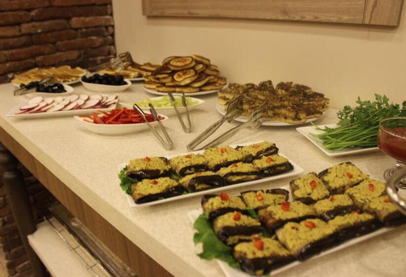 هتل Paradise Borjomi