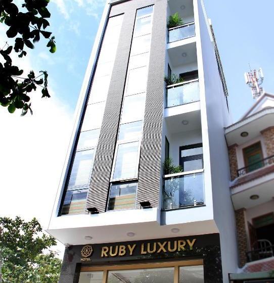 هتل Ruby Luxury