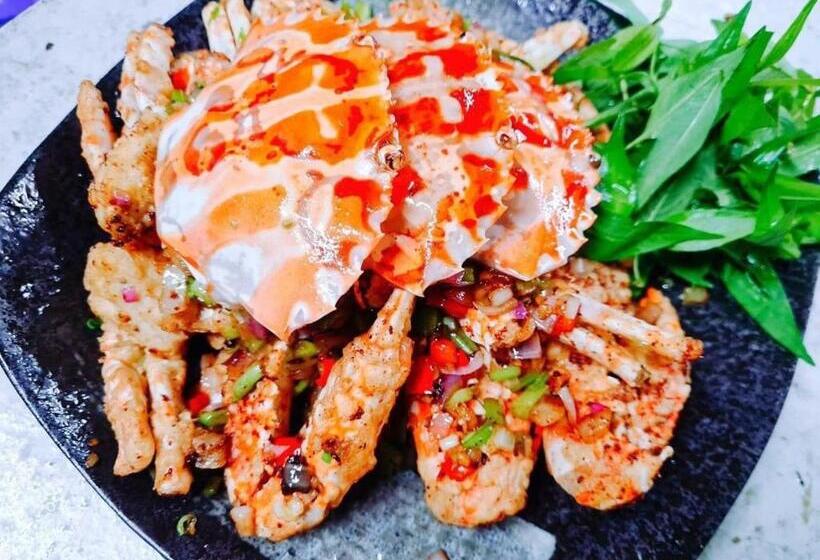 هتل Tan Son Nhat Con Dao Resort