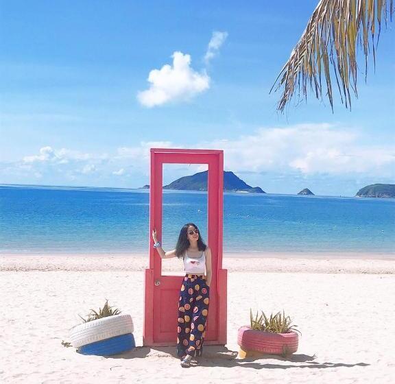 هتل Tan Son Nhat Con Dao Resort