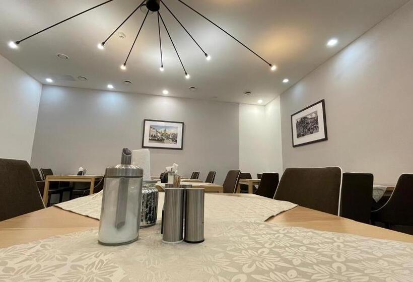 فندق Zlatý Anděl