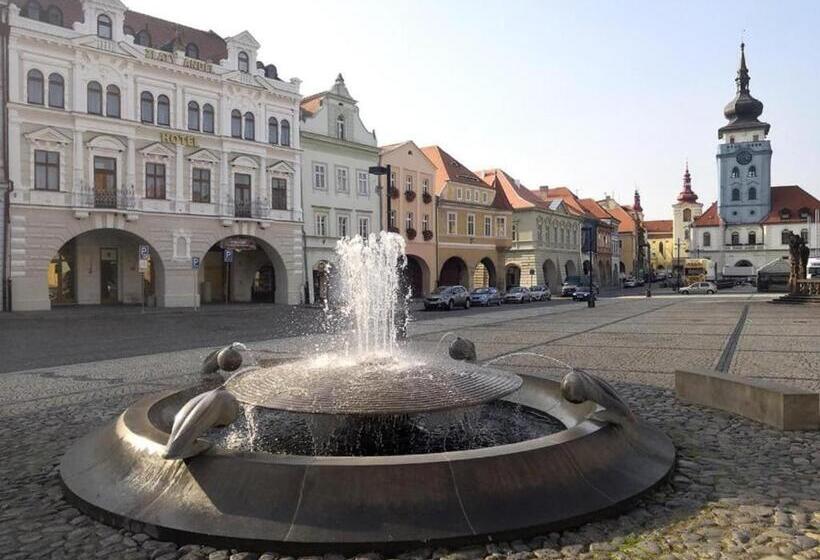 Szálloda Zlatý Anděl