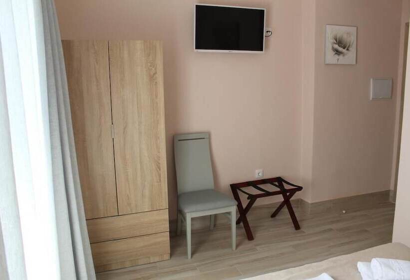 پانسیون Emperador Augusto