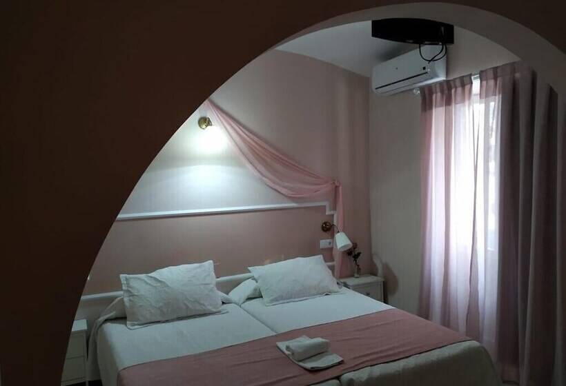 پانسیون Emperador Augusto