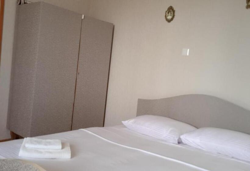 پانسیون Sataplia District