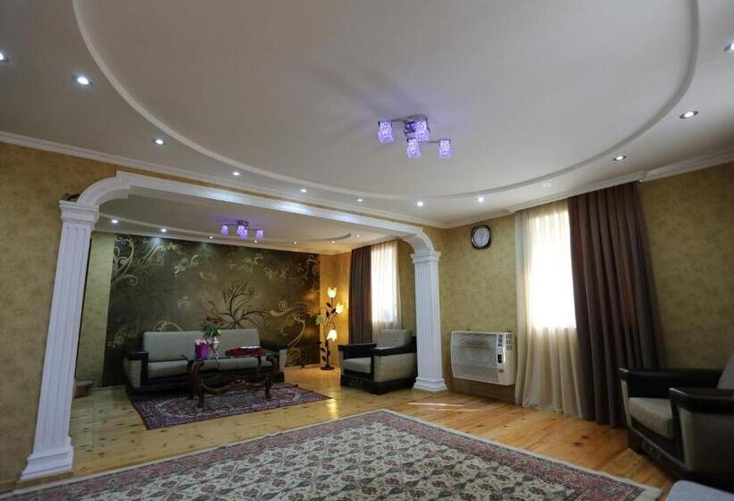 پانسیون Sataplia District