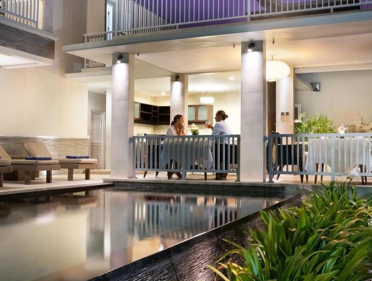 膳宿费 The Village Home