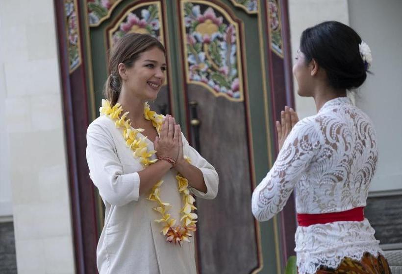 膳宿费 The Village Home