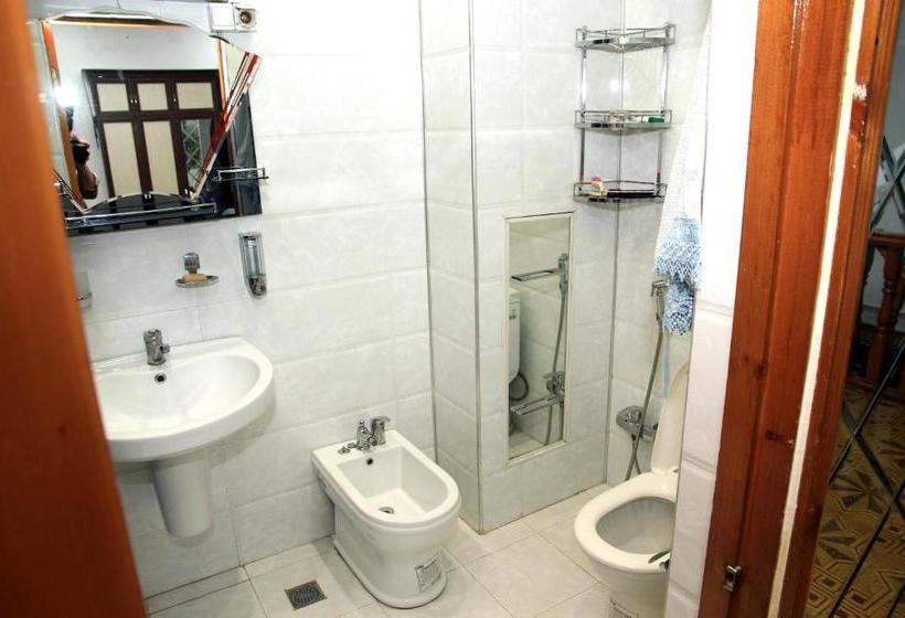 Yellow Hostel Dushanbe