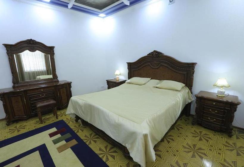 Yellow Hostel Dushanbe