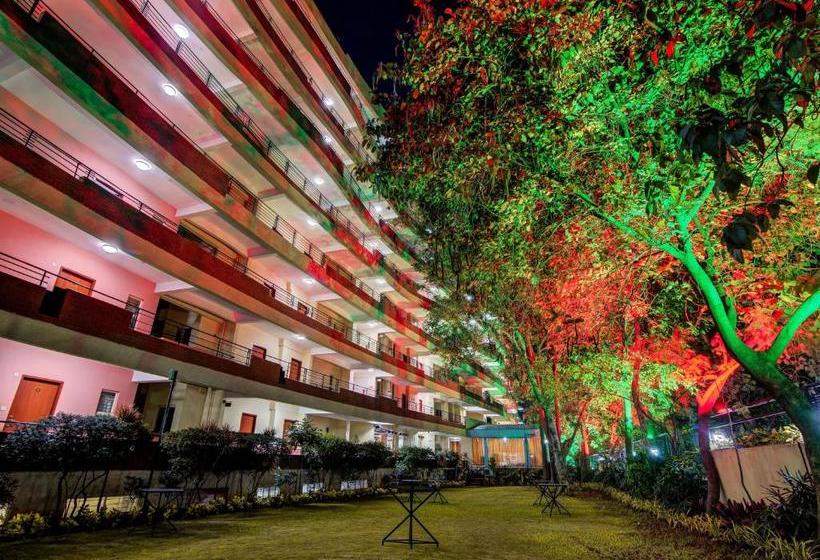 ホテル Gardeenia Comfortes Suitesfully Vaccinated Staff