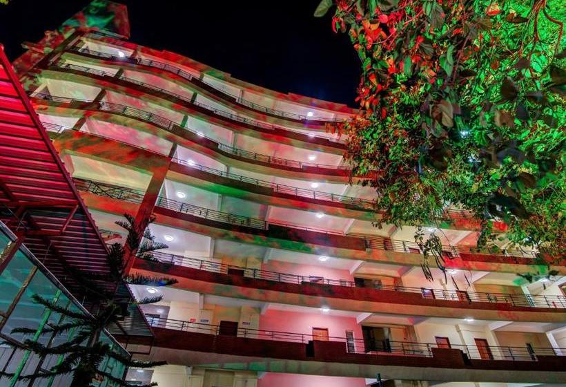 ホテル Gardeenia Comfortes Suitesfully Vaccinated Staff