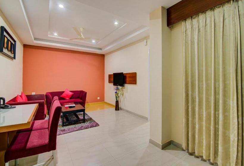 ホテル Gardeenia Comfortes Suitesfully Vaccinated Staff