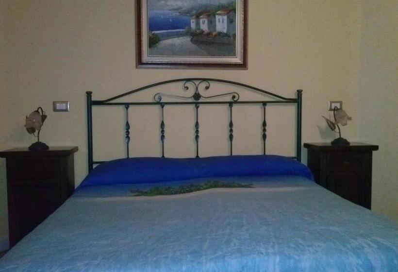 פנסיון Acqua Cristallina