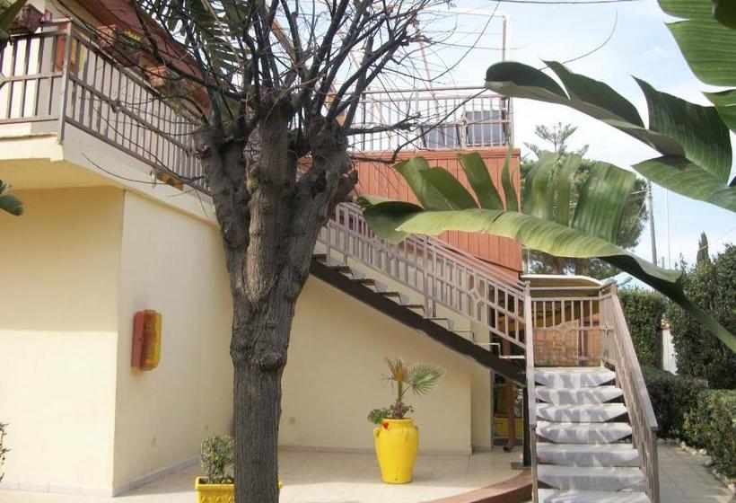 פנסיון Acqua Cristallina