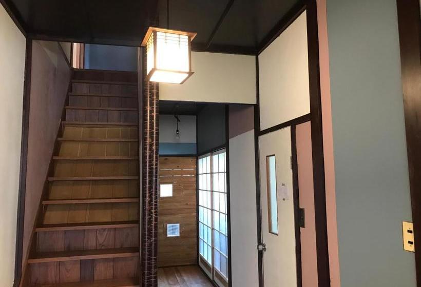 פנסיון Guesthouse Kume