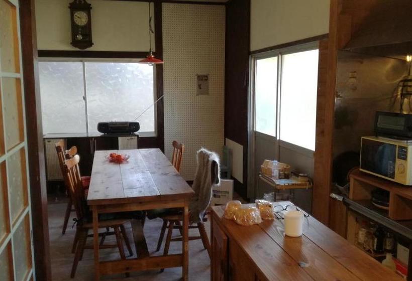 بنسيون Guesthouse Kume