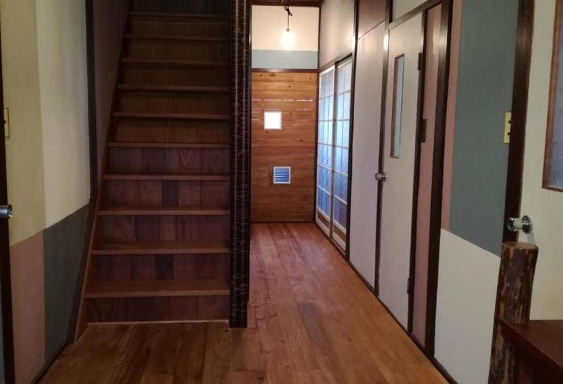 פנסיון Guesthouse Kume