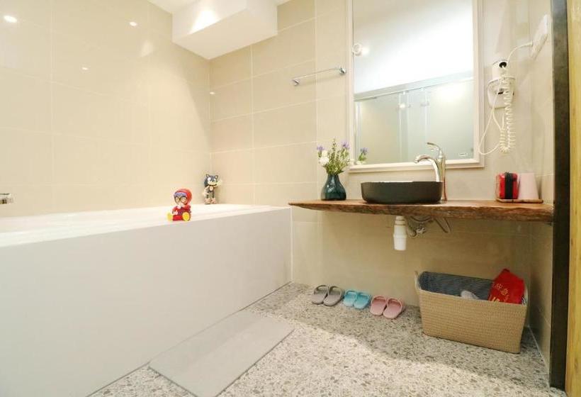 بنسيون Hangzhou Persimmon Tree Guesthouse