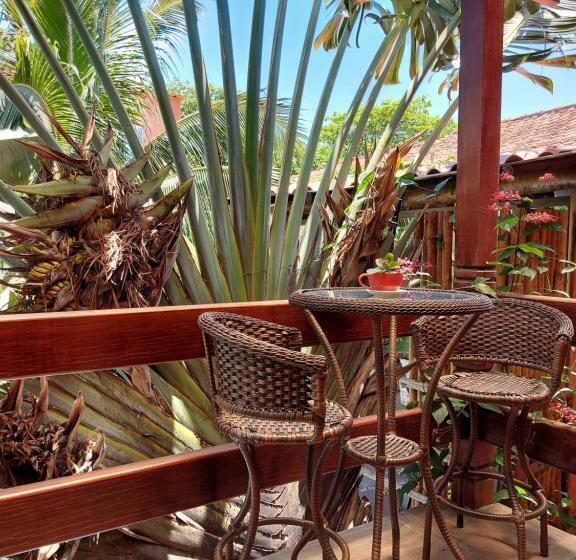 پانسیون Pousada Arraial Inn