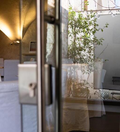 فندق صغير La Ripa Boutique