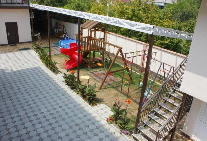 هاستل Mini Hotel Gagra Camping
