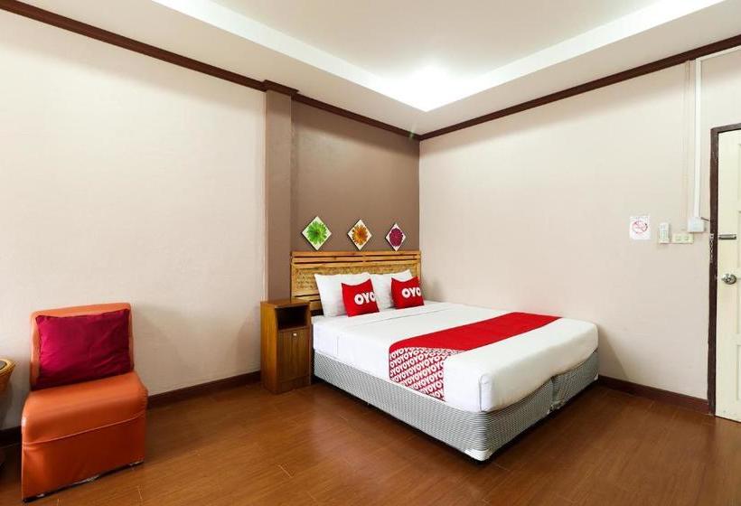 هاستل Oyo 359 Golden Nakara Place