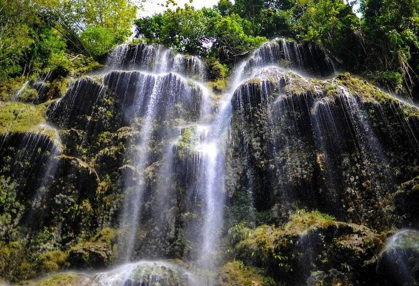 Отель Island Front Bangcogon Resort And Restaurant
