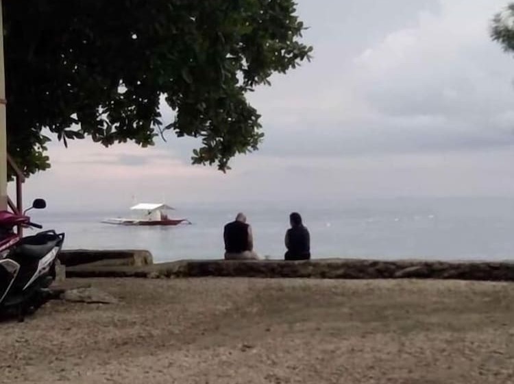 Отель Island Front Bangcogon Resort And Restaurant