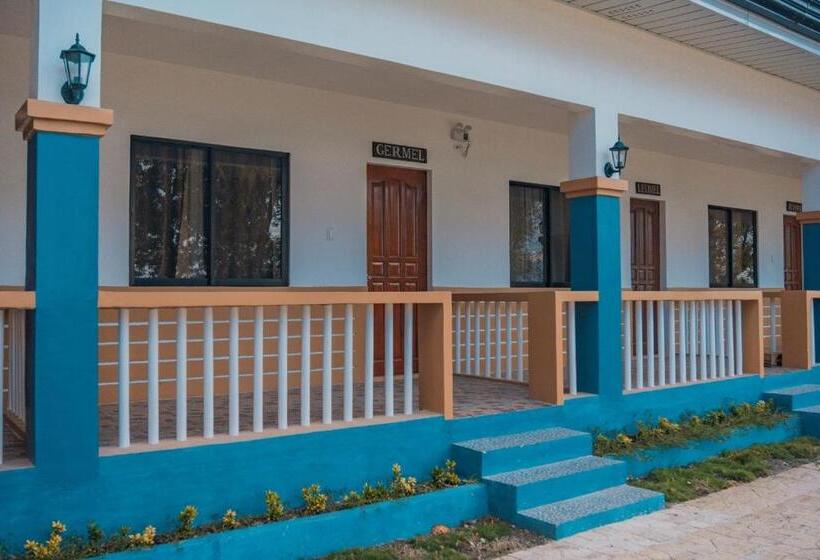 Отель Island Front Bangcogon Resort And Restaurant