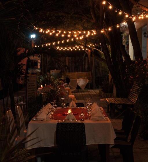 Отель Island Front Bangcogon Resort And Restaurant