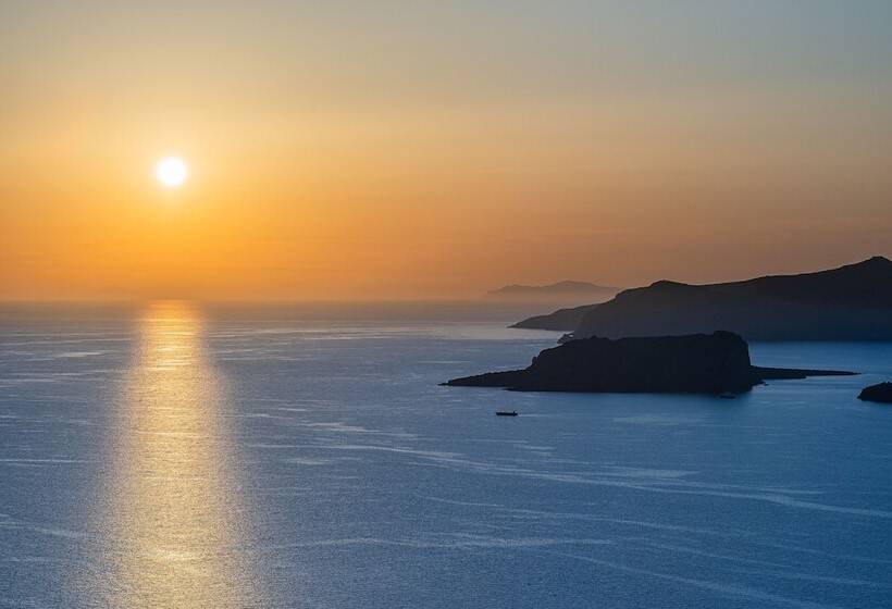 Пансион Golden Sunrise Suites