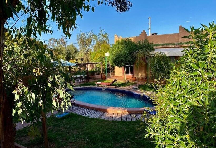 پانسیون Relais Esmeralda