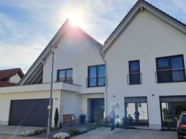 Pension Yvonne Superior