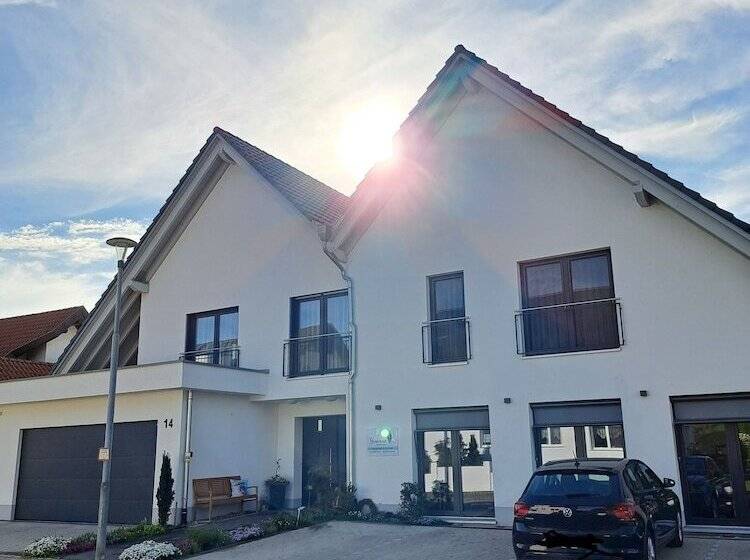 Pension Yvonne Superior