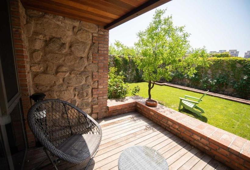 Tsingpu Beijing Badaling Retreat