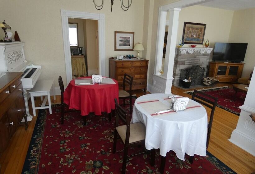 민박 La Casa En Shediac