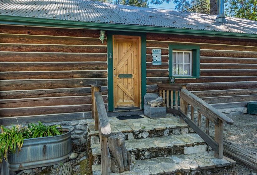 민박 The Davies Family Inn