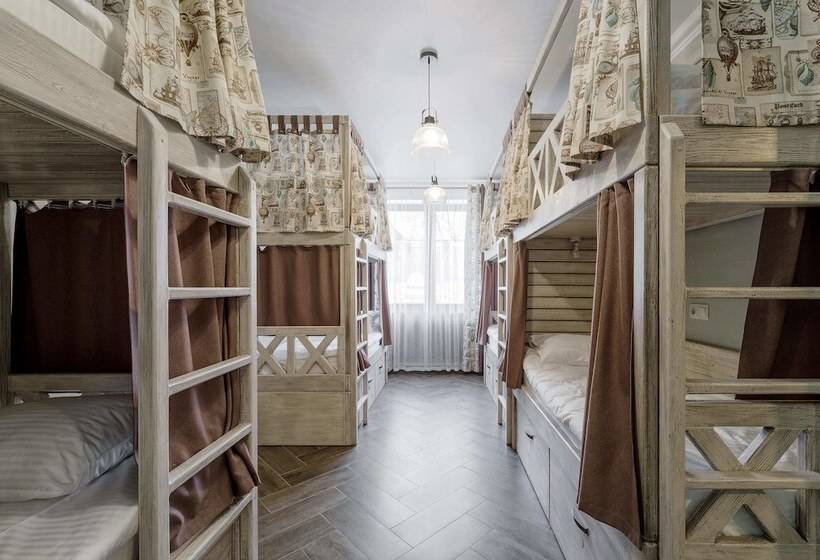 Bon Son Hotel & Hostel